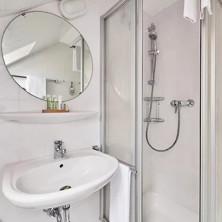 Apartment Scharhoern - 7 *